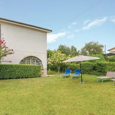 Holiday home Oliveto I *